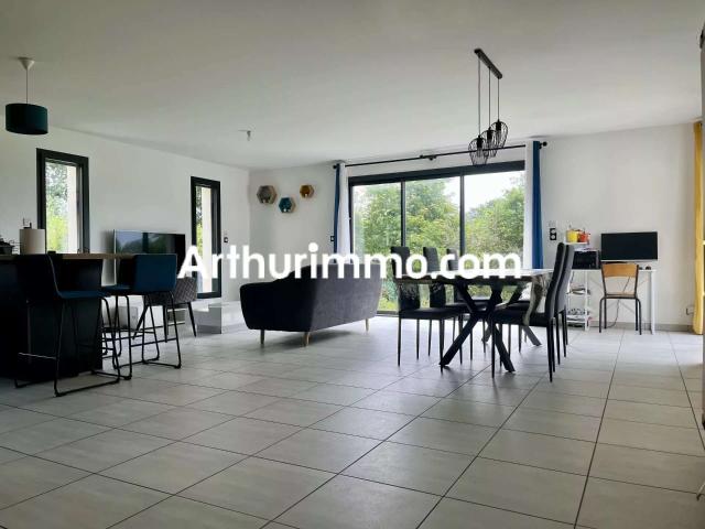 Vente maison 5 pièces Nueil les Aubiers 79
