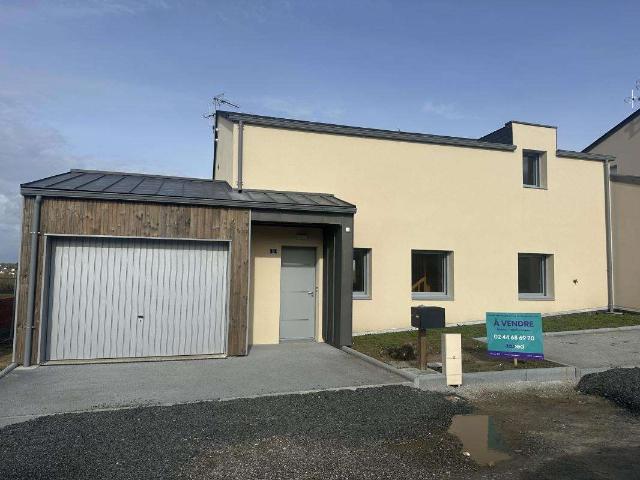 Vente maison 5 pièces Soulaire et Bourg 49