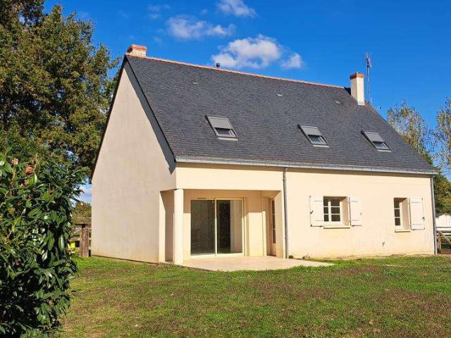 Vente maison 5 pièces Soulaire et Bourg 49