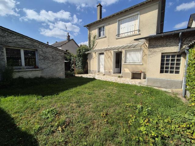 Vente maison 5 pièces Solesmes 72
