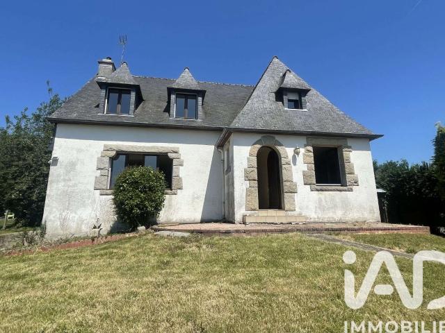 Vente maison 5 pièces Saint Caradec 22