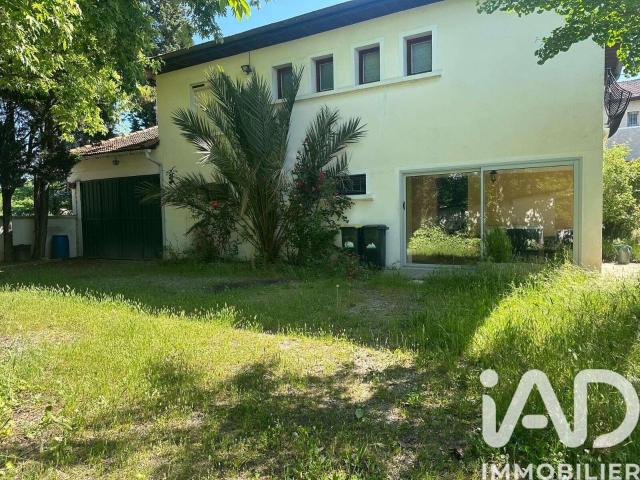 Vente maison 5 pièces Saint Clair du Rhône 38