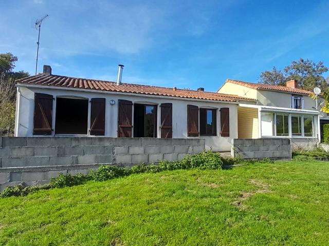 Vente maison 5 pièces Saint Avaugourd des Landes 85