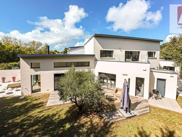 Vente maison 5 pièces Saint Gilles Croix de Vie 85