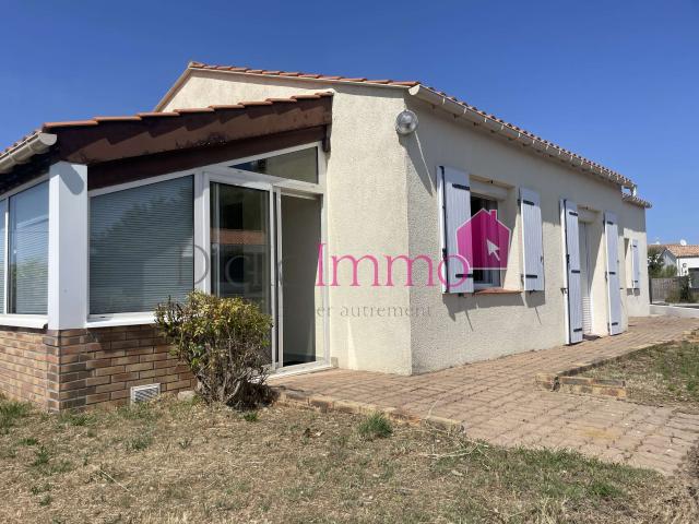 Vente maison 5 pièces Saint Gilles Croix De Vie Centre Ville 85