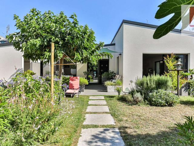 Vente maison 5 pièces Saint Gilles Croix De Vie Centre Ville 85