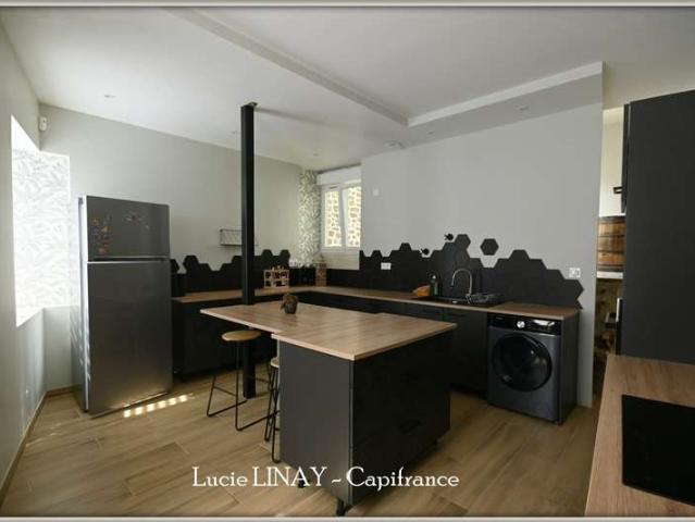 Vente maison 5 pièces Saint Denis de Gastines 53