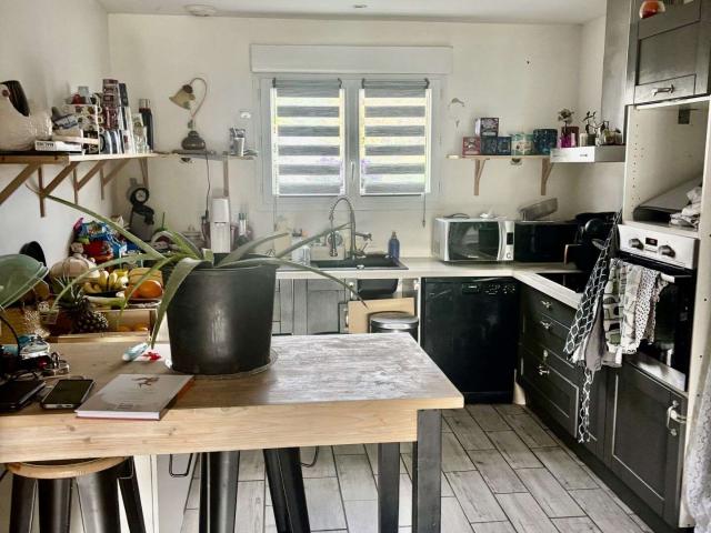 Vente maison 5 pièces Saint Denis de Pile 33