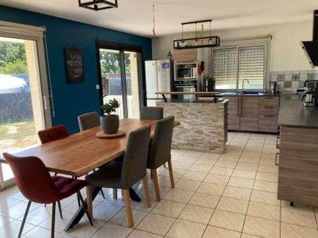 Vente maison 5 pièces Saint Derrien 29