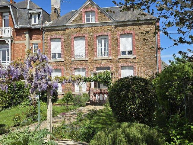 Vente maison 5 pièces Saint Hilaire du Harcouët 50