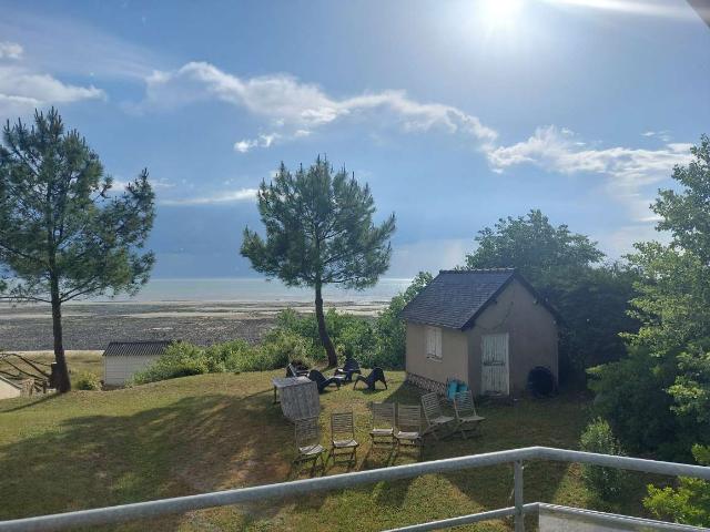 Vente maison 5 pièces Saint Jean le Thomas 50