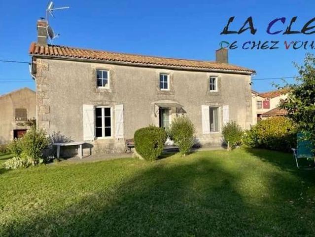 Vente maison 5 pièces Saint Laurs 79