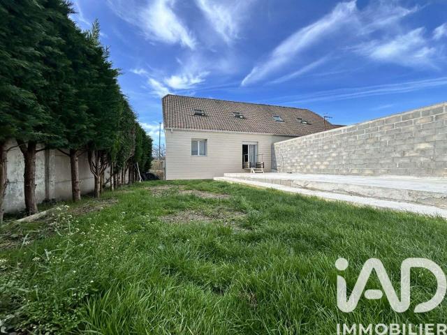 Vente maison 5 pièces Saint Maurice d'Ételan 76