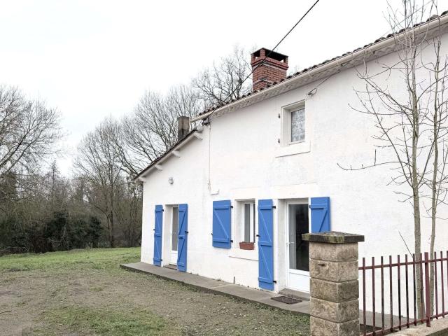 Vente maison 5 pièces Saint Maurice le Girard 85
