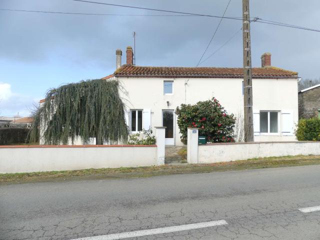 Vente maison 5 pièces Saint Martin des Noyers 85