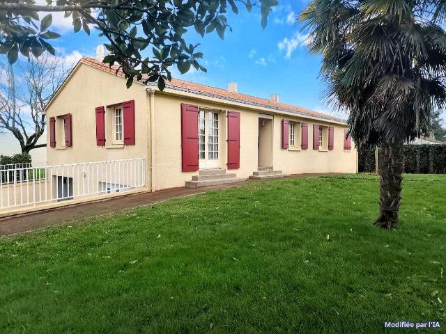 Vente maison 5 pièces Saint Martin des Noyers 85