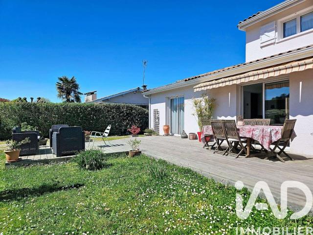 Vente maison 5 pièces Saint Médard en Jalles 33