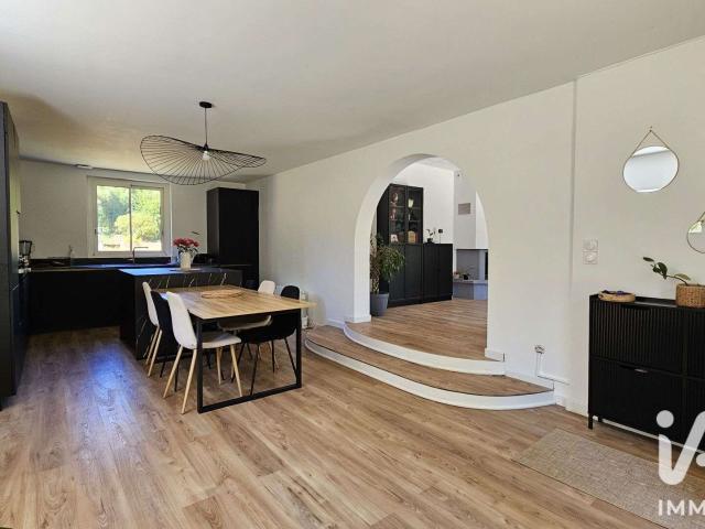 Vente maison 5 pièces Saint Médard sur Ille 35