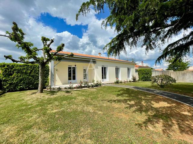 Vente maison 5 pièces Saint Michel en l'Herm 85