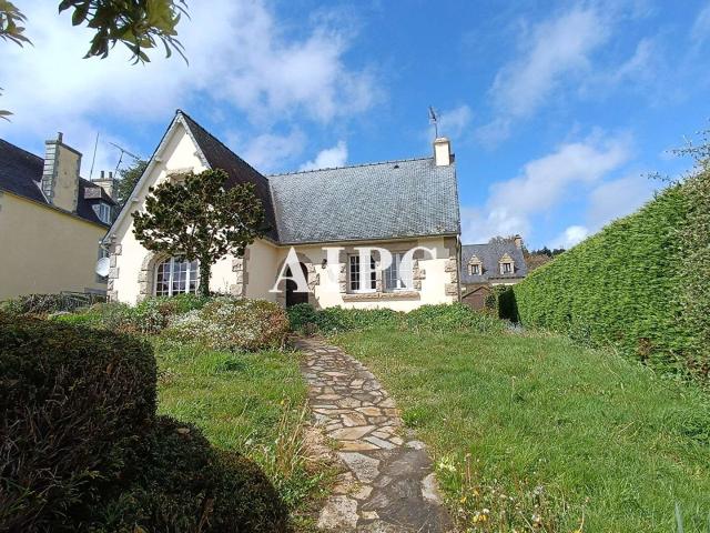 Vente maison 5 pièces Saint Nicolas du Pélem 22