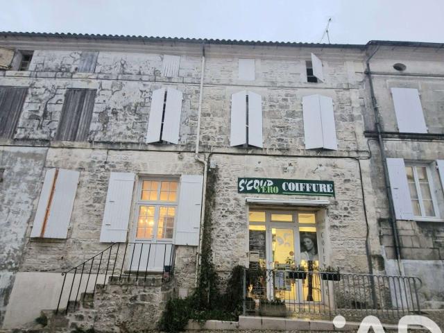 Vente maison 5 pièces Saint Savinien 17