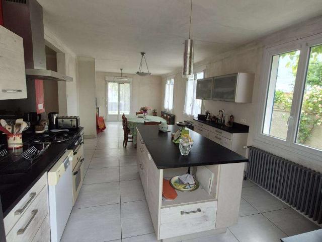 Vente maison 5 pièces Saint Sébastien Sur Loire Martellière 44