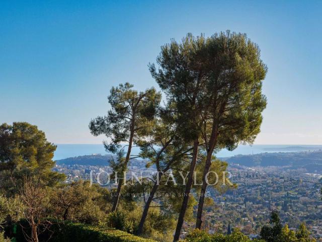 Vente maison 5 pièces Saint Paul de Vence 06