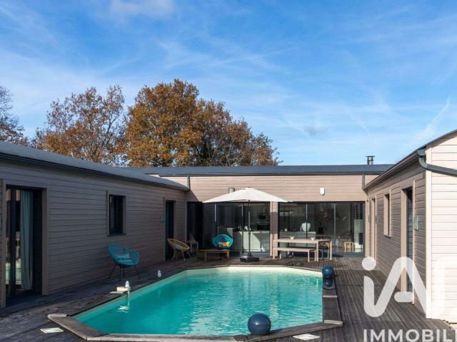 Vente maison 5 pièces Saint Pierre du Mont 40