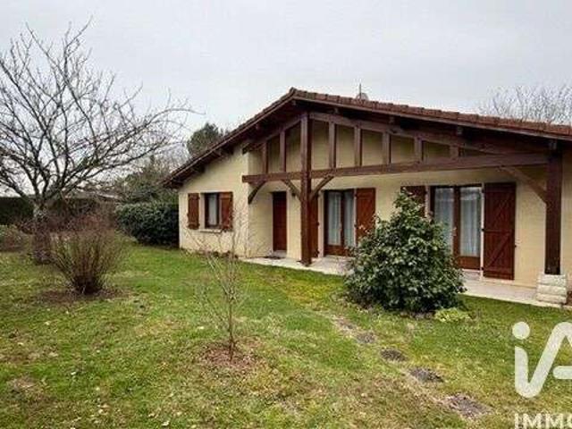 Vente maison 5 pièces Saint Pierre du Mont 40