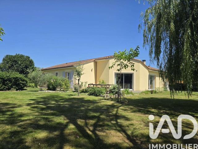 Vente maison 5 pièces Saint Pierre d'Eyraud 24