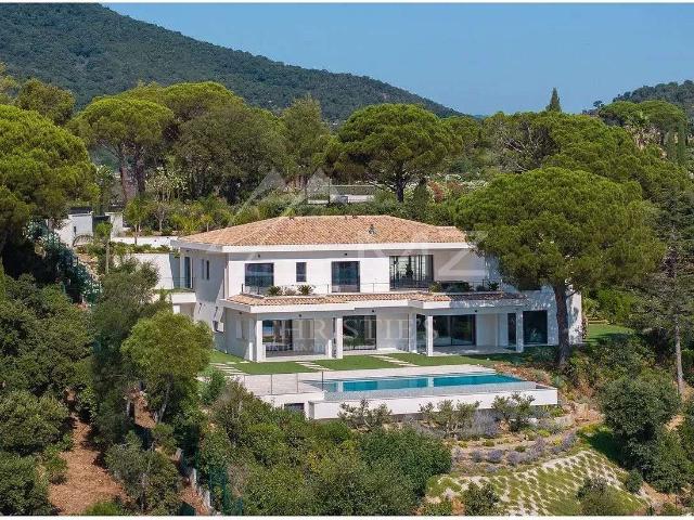 Vente maison 5 pièces Sainte Maxime 83
