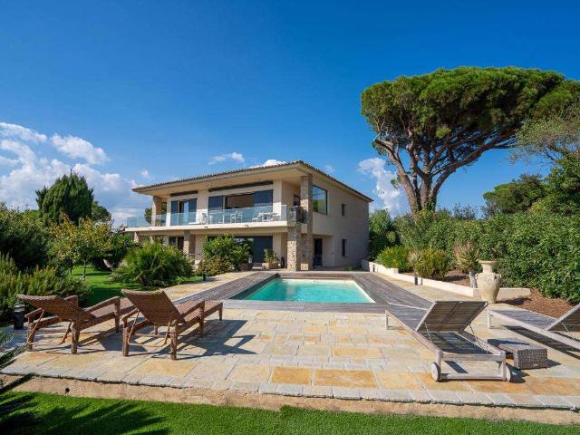 Vente maison 5 pièces Sainte Maxime 83