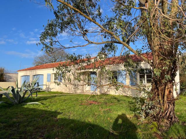 Vente maison 5 pièces Sainte Flaive des Loups 85
