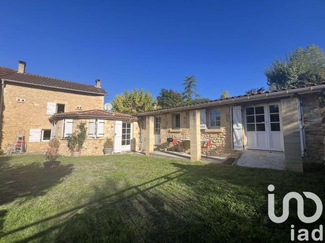 Vente maison 5 pièces Sainte Foy de Longas 24