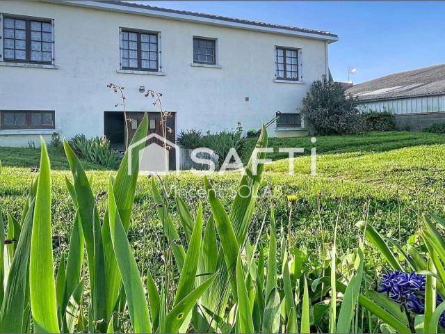 Vente maison 5 pièces Sainte Hermine 85