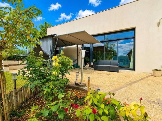 Vente maison 5 pièces Sainte Hermine 85