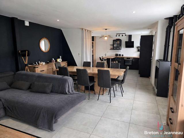 Vente maison 5 pièces Sainte Suzanne 53