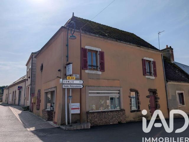 Vente maison 5 pièces Sainte Sabine sur Longève 72