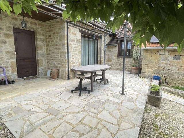 Vente maison 5 pièces Strenquels 46