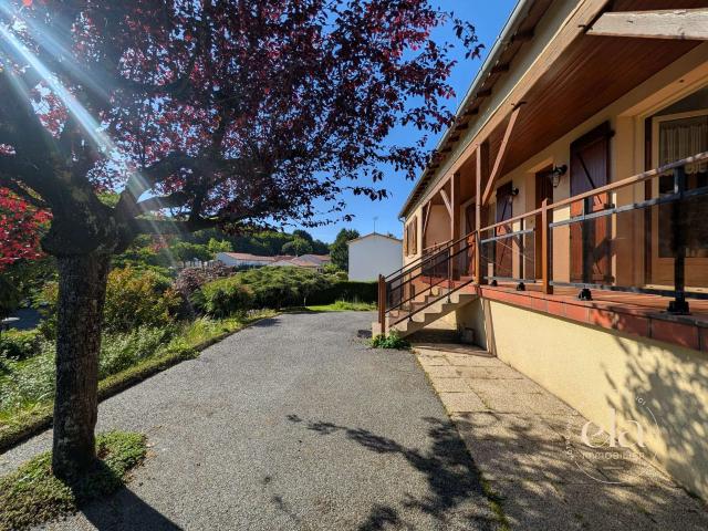Vente maison 5 pièces Pouzauges 85