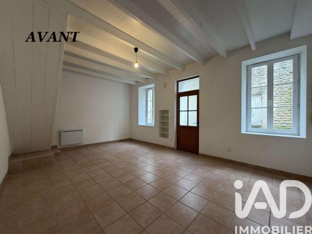 Vente maison 5 pièces Pont l'Abbé d'Arnoult 17