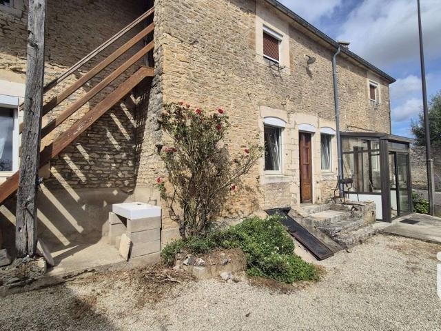 Vente maison 5 pièces Pargues 10