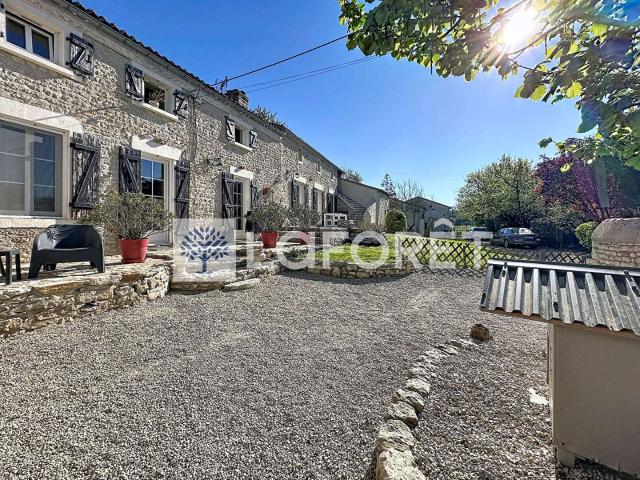 Vente maison 5 pièces Plaine et Vallées 79