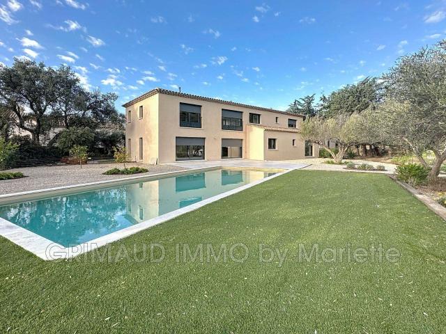Vente maison 5 pièces Plan de la Tour 83