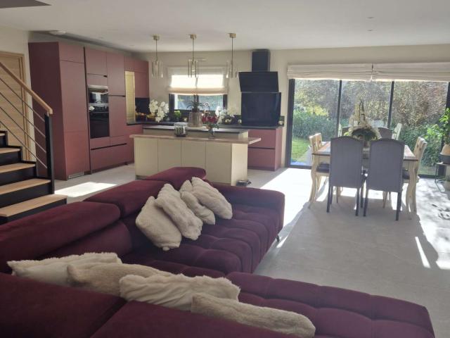 Vente maison 5 pièces Plescop 56