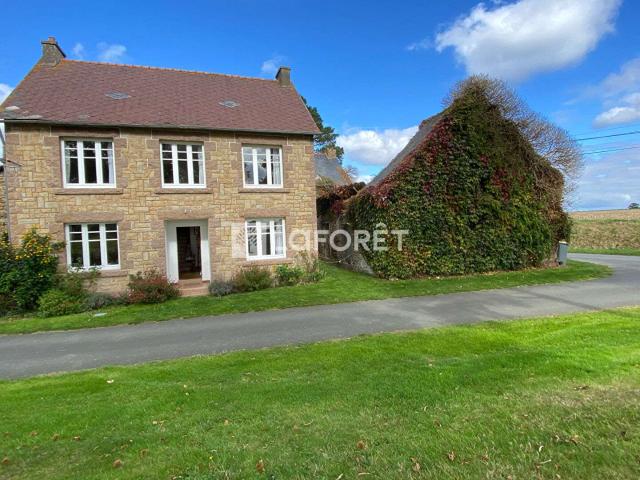 Vente maison 5 pièces Ploëzal 22