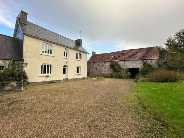 Vente maison 5 pièces Plouégat Moysan 29