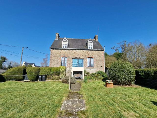 Vente maison 5 pièces Plouguenast Langast 22