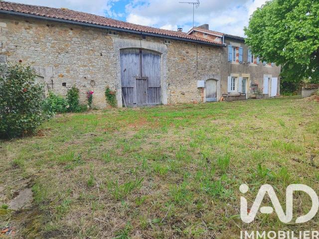 Vente maison 5 pièces Roumazières Loubert 16
