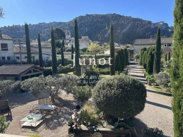 Vente maison 5 pièces Robion 84